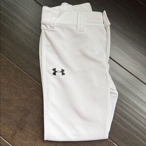 Under Armour Kids White Baseball Pants with belt loops - size 7